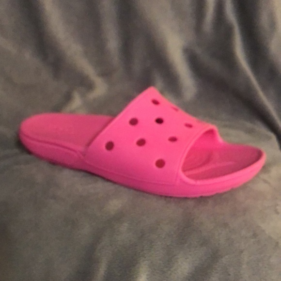 CROCS Classic Slides Taffy/ Bright Pink‎ Sandals/ Women's Size J6 - Picture 7 of 8
